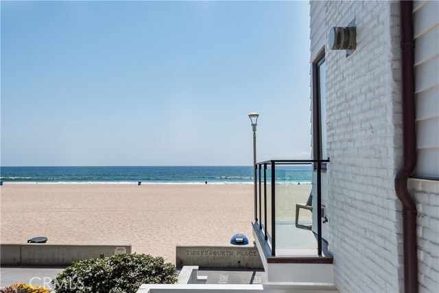 3330 The Strand, Hermosa Beach, California 90254, 5 Bedrooms Bedrooms, ,5 BathroomsBathrooms,Residential,Sold,The Strand,SB18221247