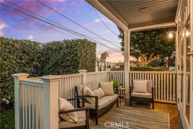 3613 Oak Avenue, Manhattan Beach, California 90266, 3 Bedrooms Bedrooms, ,2 BathroomsBathrooms,Residential,Sold,Oak,SB21018424