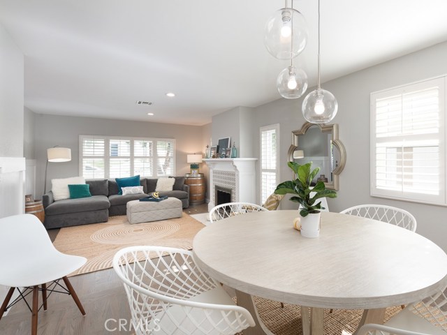 711 Irena Avenue, Redondo Beach, California 90277, 4 Bedrooms Bedrooms, ,2 BathroomsBathrooms,Residential,Sold,Irena,SB19226574