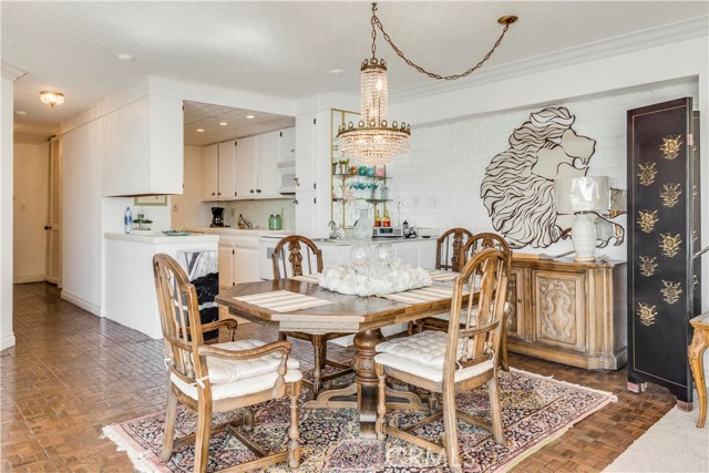 531 Esplanade, Redondo Beach, California 90277, 2 Bedrooms Bedrooms, ,2 BathroomsBathrooms,Residential,Sold,Esplanade,SB17088461