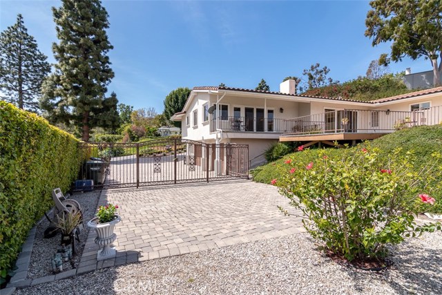 5405 Middlecrest Road, Rancho Palos Verdes, California 90275, 4 Bedrooms Bedrooms, ,3 BathroomsBathrooms,Residential,Sold,Middlecrest,PV18080454