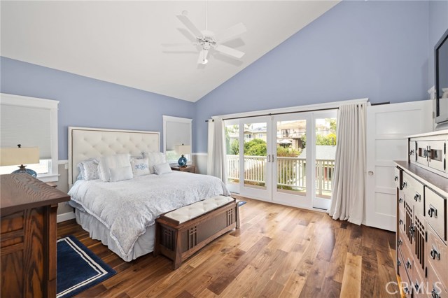 733 Juanita Avenue, Redondo Beach, California 90277, 5 Bedrooms Bedrooms, ,5 BathroomsBathrooms,Residential,Sold,Juanita,SB20142133