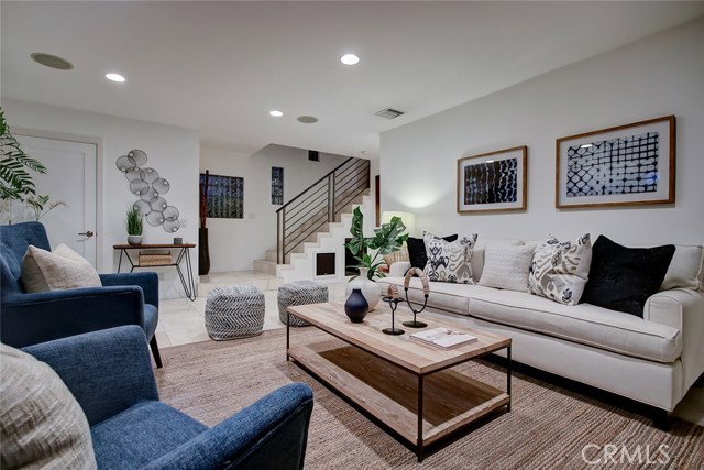 417 27th Street, Manhattan Beach, California 90266, 3 Bedrooms Bedrooms, ,1 BathroomBathrooms,Residential,Sold,27th,SB21023616