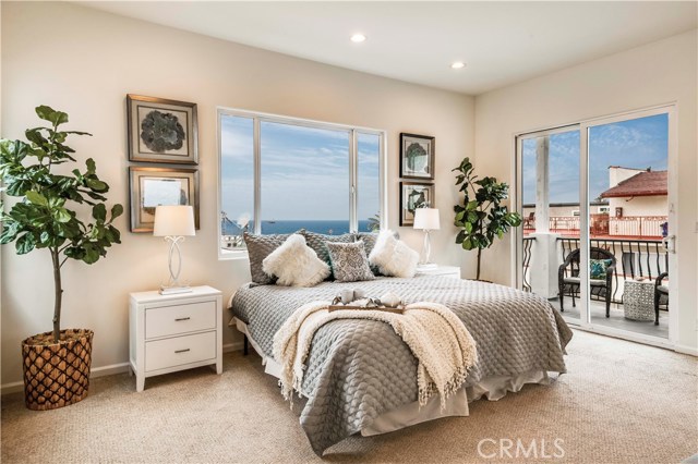 3805 Crest Drive, Manhattan Beach, California 90266, 3 Bedrooms Bedrooms, ,3 BathroomsBathrooms,Residential,Sold,Crest,SB19150131