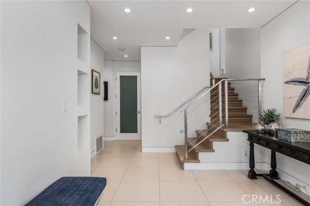 429 Marine Place, Manhattan Beach, California 90266, 4 Bedrooms Bedrooms, ,2 BathroomsBathrooms,Residential,Sold,Marine Place,SB21015394
