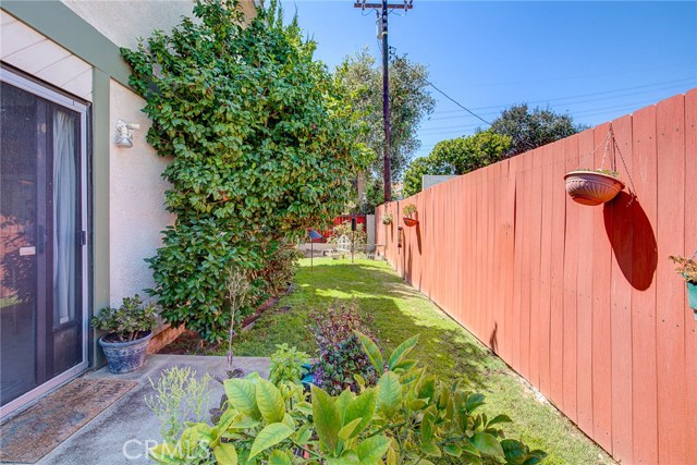 2521 Carnegie Lane, Redondo Beach, California 90278, 2 Bedrooms Bedrooms, ,1 BathroomBathrooms,Residential,Sold,Carnegie,SB19210516