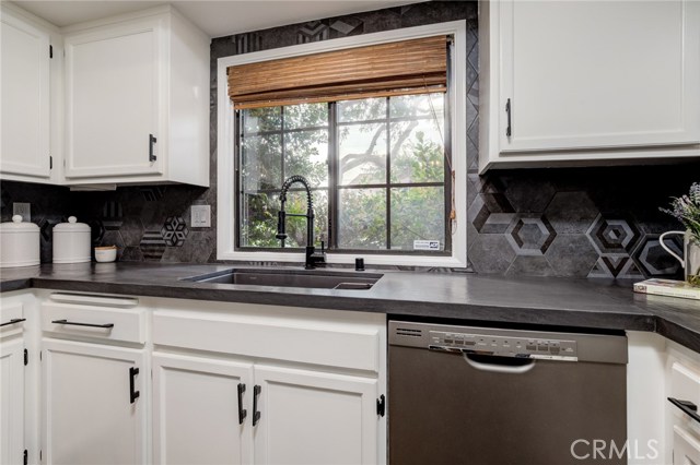 1601 Rindge Lane, Redondo Beach, California 90278, 2 Bedrooms Bedrooms, ,2 BathroomsBathrooms,Residential,Sold,Rindge,SB20174988 1601 Rindge Lane, Redondo Beach, California 90278, 2 Bedrooms Bedrooms, ,2 BathroomsBathrooms,Residential,Sold,Rindge,SB20174988