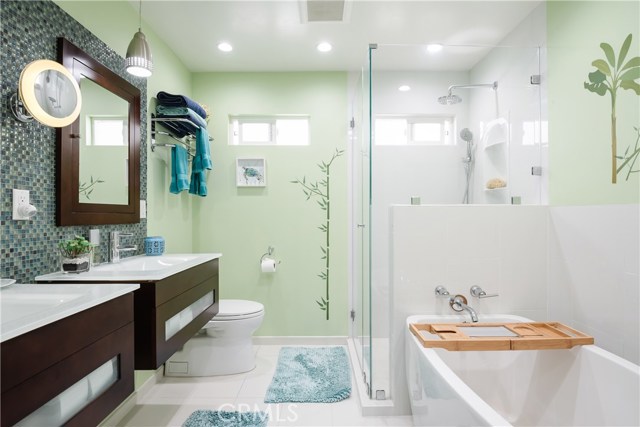 462 27th Street, Manhattan Beach, California 90266, 3 Bedrooms Bedrooms, ,2 BathroomsBathrooms,Residential,Sold,27th,SB20201304