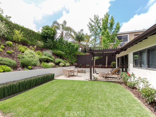 2060 Dorado Drive, Rancho Palos Verdes, California 90275, 3 Bedrooms Bedrooms, ,2 BathroomsBathrooms,Residential,Sold,Dorado,PV17105152 2060 Dorado Drive, Rancho Palos Verdes, California 90275, 3 Bedrooms Bedrooms, ,2 BathroomsBathrooms,Residential,Sold,Dorado,PV17105152