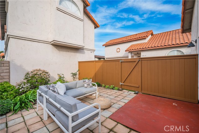 1901 Ernest Avenue, Redondo Beach, California 90278, 3 Bedrooms Bedrooms, ,1 BathroomBathrooms,Residential,Sold,Ernest,SB20019494