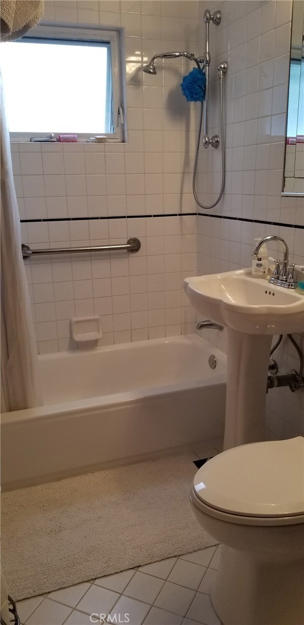807 High Lane, Redondo Beach, California 90278, 3 Bedrooms Bedrooms, ,1 BathroomBathrooms,Residential,Sold,High,DW21019354
