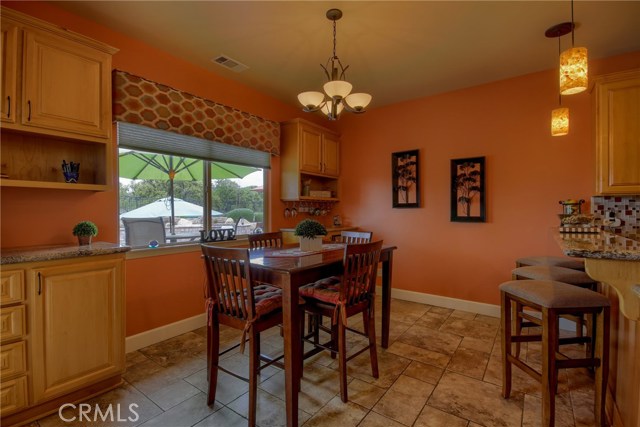 Eating area off kitchen