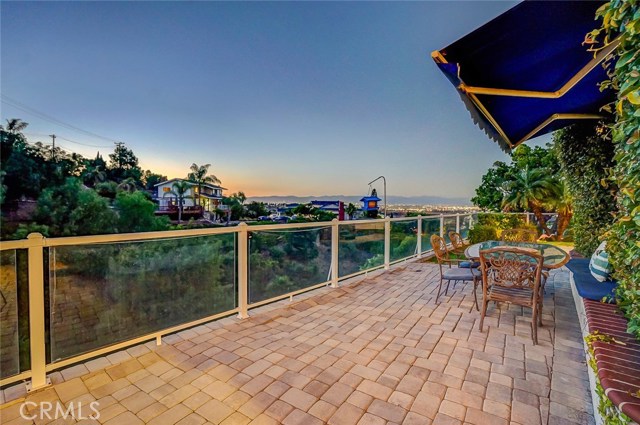 2163 Ronsard Road, Rancho Palos Verdes, California 90275, 3 Bedrooms Bedrooms, ,2 BathroomsBathrooms,Residential,Sold,Ronsard,SB20112673