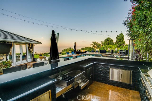 11 Outrider Road, Rolling Hills, California 90274, 4 Bedrooms Bedrooms, ,3 BathroomsBathrooms,Residential,Sold,Outrider,PV20235283