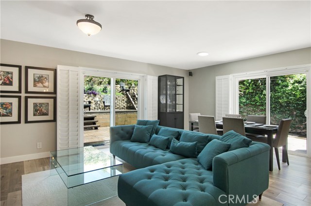 326 Prospect Avenue, Redondo Beach, California 90277, 3 Bedrooms Bedrooms, ,2 BathroomsBathrooms,Residential,Sold,Prospect,SB19130167