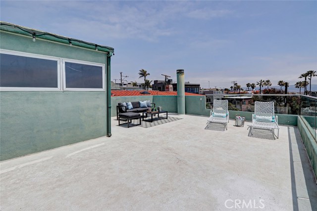 316 24th, Hermosa Beach, California 90254, 3 Bedrooms Bedrooms, ,4 BathroomsBathrooms,Residential,Sold,24th,SB19132480