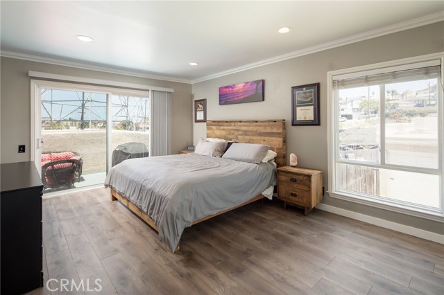 834 Lucia Avenue, Redondo Beach, California 90277, 3 Bedrooms Bedrooms, ,2 BathroomsBathrooms,Residential,Sold,Lucia,SB18180242