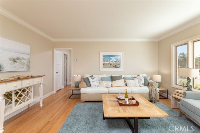 500 Paulina Avenue, Redondo Beach, California 90277, 3 Bedrooms Bedrooms, ,1 BathroomBathrooms,Residential,Sold,Paulina,PW19227875