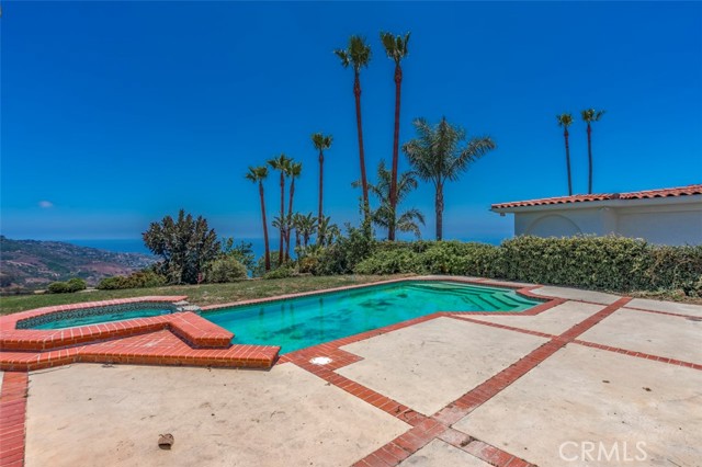 5850 Ocean Terrace Drive, Rancho Palos Verdes, California 90275, 4 Bedrooms Bedrooms, ,5 BathroomsBathrooms,Residential,Sold,Ocean Terrace,PW21124593