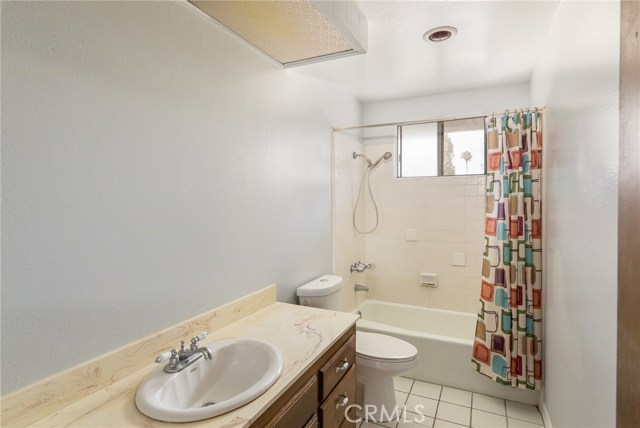 2702 Nelson Avenue, Redondo Beach, California 90278, 2 Bedrooms Bedrooms, ,1 BathroomBathrooms,Residential,Sold,Nelson,SB19188845