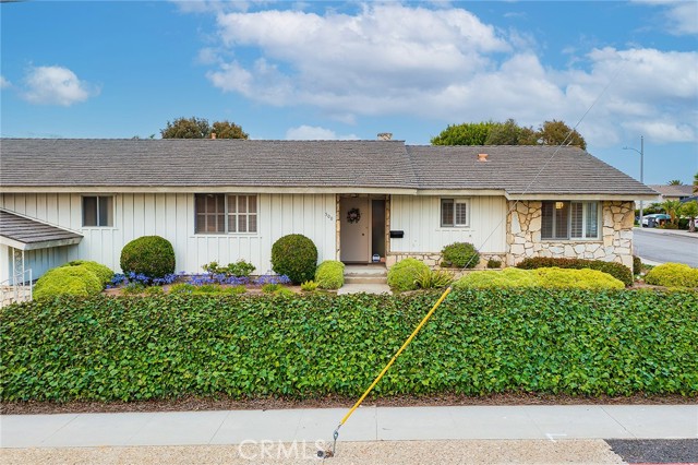 1301 5th Street, Manhattan Beach, California 90266, 4 Bedrooms Bedrooms, ,1 BathroomBathrooms,Residential,Sold,5th,SB21146888