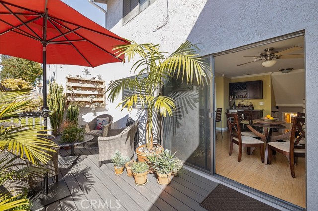 2109 Clark Lane, Redondo Beach, California 90278, 3 Bedrooms Bedrooms, ,3 BathroomsBathrooms,Residential,Sold,Clark,SB21030840