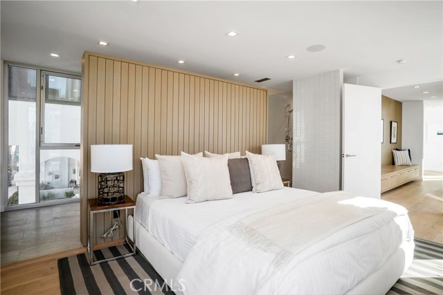 121 2nd Street, Hermosa Beach, California 90254, 4 Bedrooms Bedrooms, ,4 BathroomsBathrooms,Residential,Sold,2nd,SB19073415