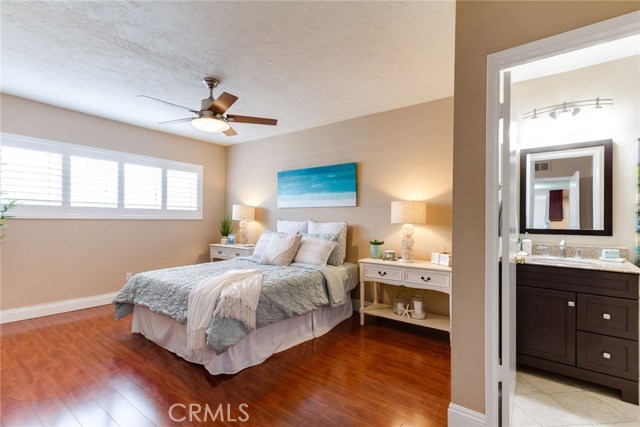 2411 Prospect Avenue, Hermosa Beach, California 90254, 2 Bedrooms Bedrooms, ,1 BathroomBathrooms,Residential,Sold,Prospect,SB19068875