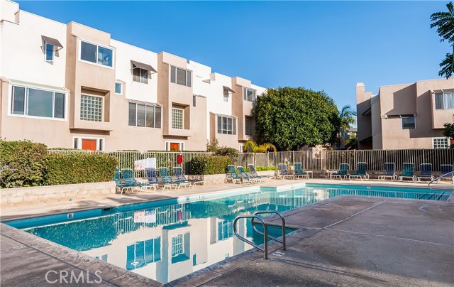 501 Herondo Street, Hermosa Beach, California 90254, 3 Bedrooms Bedrooms, ,2 BathroomsBathrooms,Residential,Sold,Herondo,SB18003638