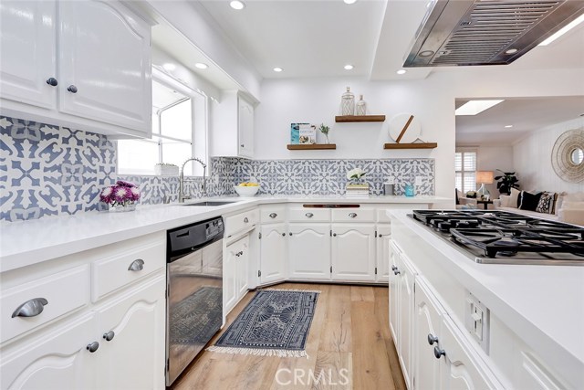 2101 Chestnut Avenue, Manhattan Beach, California 90266, 3 Bedrooms Bedrooms, ,2 BathroomsBathrooms,Residential,Sold,Chestnut,SB20213029