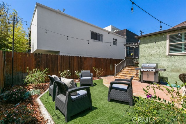 654 8th Street, Hermosa Beach, California 90254, 3 Bedrooms Bedrooms, ,1 BathroomBathrooms,Residential,Sold,8th,OC21085507