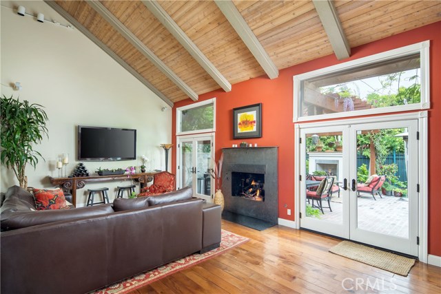 12 Westport, Manhattan Beach, California 90266, 4 Bedrooms Bedrooms, ,3 BathroomsBathrooms,Residential,Sold,Westport,SB19100631
