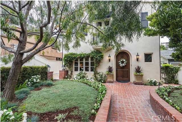 2523 Valley Drive, Manhattan Beach, California 90266, 4 Bedrooms Bedrooms, ,3 BathroomsBathrooms,Residential,Sold,Valley,SB19163279