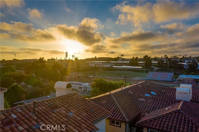 225 Lucia Avenue, Redondo Beach, California 90277, 3 Bedrooms Bedrooms, ,3 BathroomsBathrooms,Residential,Sold,Lucia,PV19172979