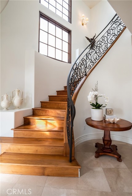 441 1st Street, Manhattan Beach, California 90266, 5 Bedrooms Bedrooms, ,4 BathroomsBathrooms,Residential,Sold,1st,SB19263313