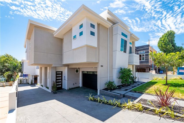 1914 Marshallfield Lane, Redondo Beach, California 90278, 4 Bedrooms Bedrooms, ,3 BathroomsBathrooms,Residential,Sold,Marshallfield,SB20122923