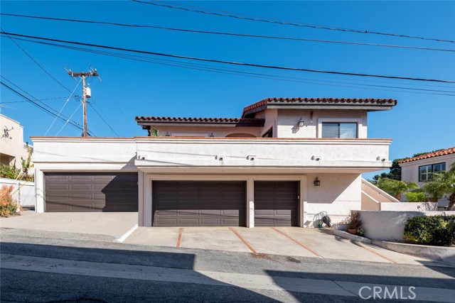 619 Avenue B, Redondo Beach, California 90277, 5 Bedrooms Bedrooms, ,3 BathroomsBathrooms,Residential,Sold,Avenue B,SB21044524