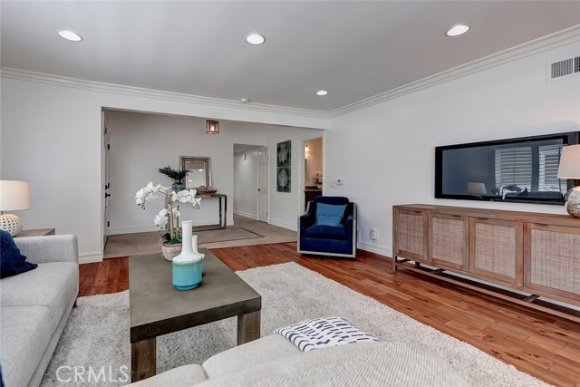 2913 Pacific Avenue, Manhattan Beach, California 90266, 3 Bedrooms Bedrooms, ,2 BathroomsBathrooms,Residential,Sold,Pacific,SB20150592