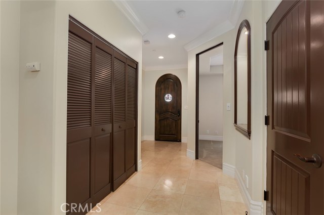 200 Avenue C, Redondo Beach, California 90277, 4 Bedrooms Bedrooms, ,2 BathroomsBathrooms,Residential,Sold,Avenue C,SB18107181