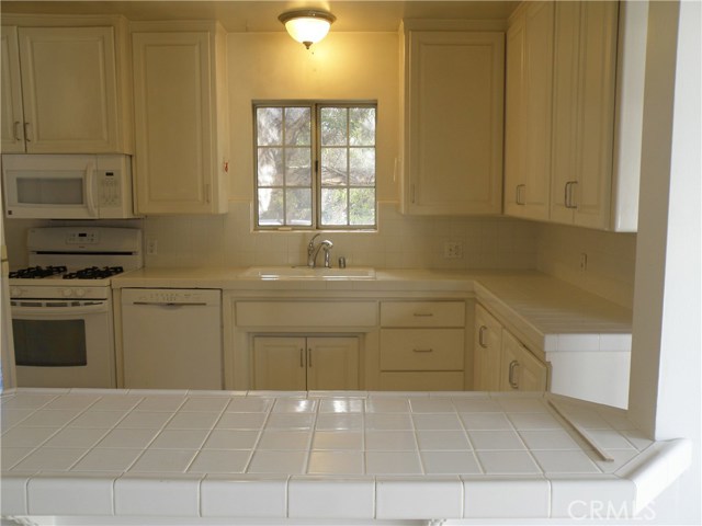 1151 Harkness Street, Manhattan Beach, California 90266, 3 Bedrooms Bedrooms, ,1 BathroomBathrooms,Residential,Sold,Harkness,SB17278318