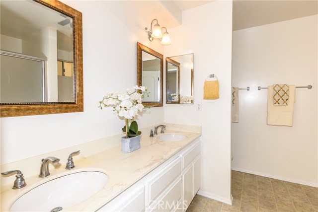 1924 Graham Avenue, Redondo Beach, California 90278, 3 Bedrooms Bedrooms, ,1 BathroomBathrooms,Residential,Sold,Graham,SB17196413