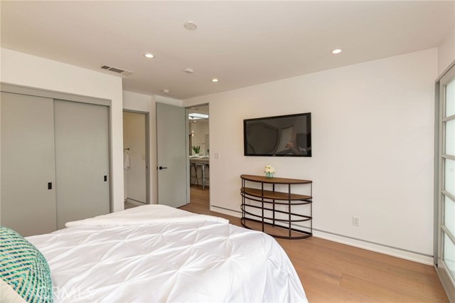 2219 Graham Avenue, Redondo Beach, California 90278, 3 Bedrooms Bedrooms, ,1 BathroomBathrooms,Residential,Sold,Graham,SB19216954