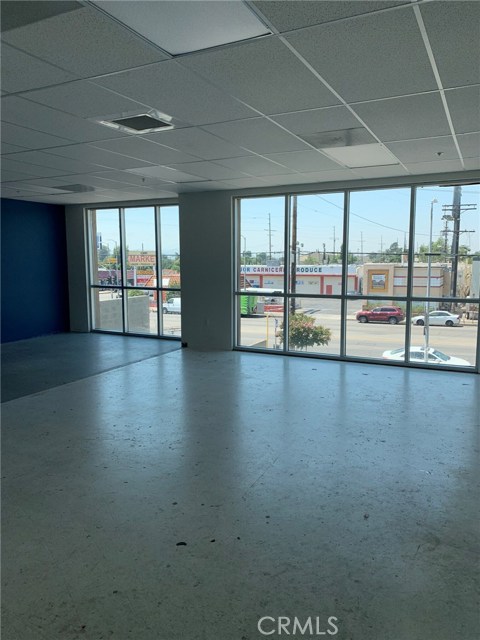 Vineland Ave, 91352, ,For Sale,Vineland Ave,DW20179881