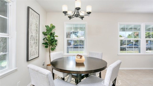 3 Bed Home for Sale in Lake Balboa, California