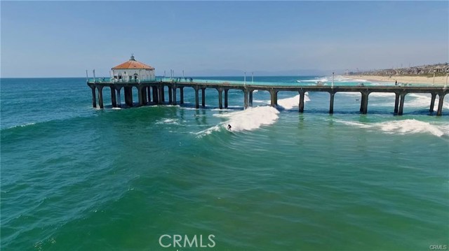 2801 Valley Drive, Manhattan Beach, California 90266, 2 Bedrooms Bedrooms, ,1 BathroomBathrooms,Residential,Sold,Valley,SB19012172