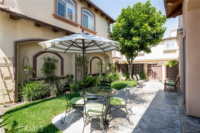 2409 Huntington Lane, Redondo Beach, California 90278, 4 Bedrooms Bedrooms, ,3 BathroomsBathrooms,Residential,Sold,Huntington,SB17125738