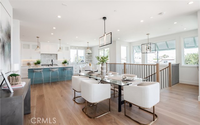 409 30th Street, Manhattan Beach, California 90266, 4 Bedrooms Bedrooms, ,2 BathroomsBathrooms,Residential,Sold,30th,SB20162447