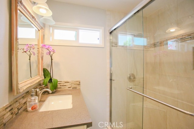 2315 GRAHAM Avenue, Redondo Beach, California 90278, 5 Bedrooms Bedrooms, ,2 BathroomsBathrooms,Residential,Sold,GRAHAM,OC19124493