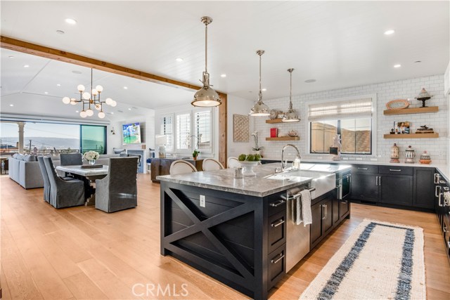 942 15th Street, Hermosa Beach, California 90254, 4 Bedrooms Bedrooms, ,2 BathroomsBathrooms,Residential,Sold,15th,SB20137355
