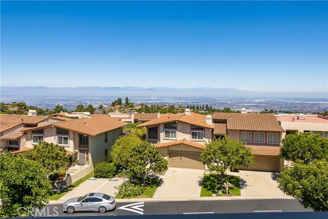 17 Hilltop Circle, Rancho Palos Verdes, California 90275, 2 Bedrooms Bedrooms, ,2 BathroomsBathrooms,Residential,Sold,Hilltop,SB19196809